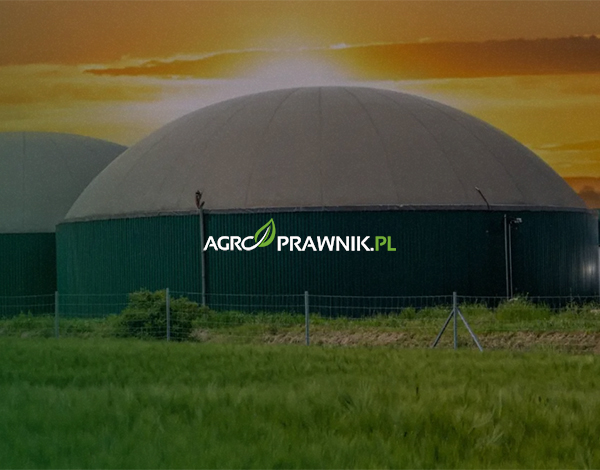 biogazownia, inwestycja w OZE, lokalizacja biogazowni, plan zagospodarowania przestrzennego, decyzja o warunkach zabudowy, decyzja środowiskowa, ocena oddziaływania na środowisko, obszary chronione, infrastruktura techniczna, przyłącze energetyczne, przyłącze gazowe, sieć wodno-kanalizacyjna, dostępność substratu, odległość od zabudowy, transport substratu, koszty inwestycyjne, pozwolenie na budowę, pozwolenie zintegrowane, pozwolenie wodnoprawne, due diligence, ukryte koszty, konsultacje społeczne, akceptacja społeczna, opór mieszkańców, uwarunkowania hydrologiczne, uwarunkowania geotechniczne, planowanie inwestycji, ryzyka prawne, efektywność inwestycji, działka pod biogazownię, Karolina Nalewaj